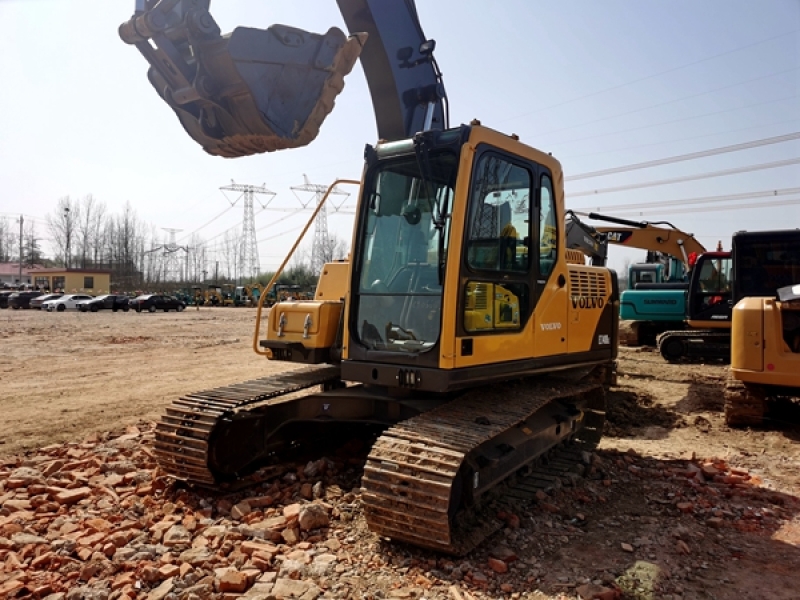 Used EC140DL Volvo Certified Pre Owned Excavator 15870KG For Mining