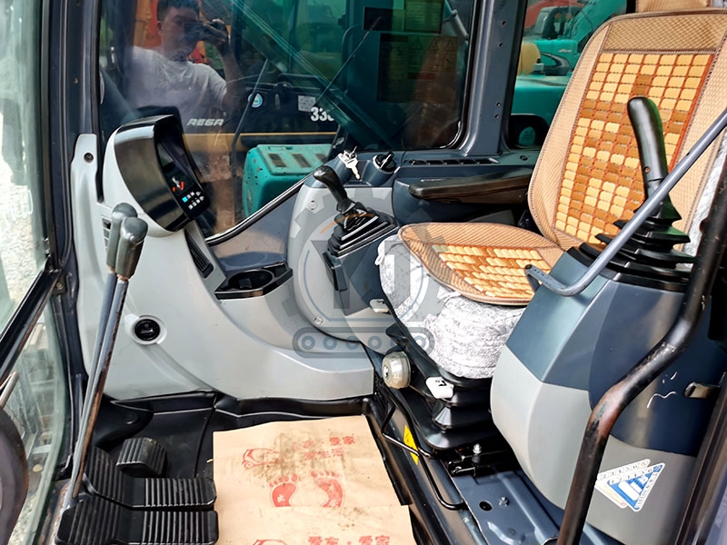 SK330-8 Old Kobelco Excavator Hydraulic Crawler Earth Moving Equipment