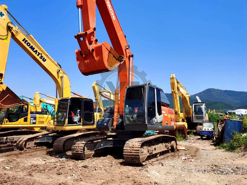 Used HITACHI ZX240-3 Original Japan Made Hitachi ZAXIS 240 ZX240 Used Excavator for Sale