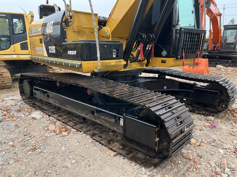 20 Ton Used CAT Excavator 320D Repossessed Earthmoving Equipment