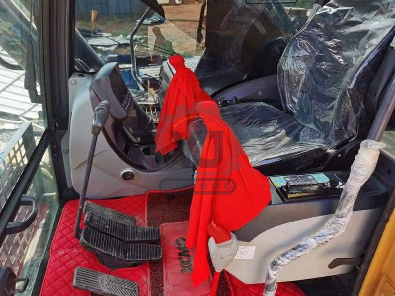 Used Excavator XCMG 370