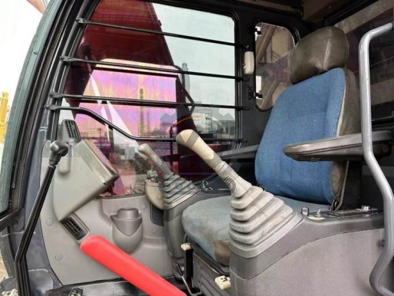 12200KG Hydraulic Second Hand ZX120 Hitachi Excavator Crawler Diggers 120