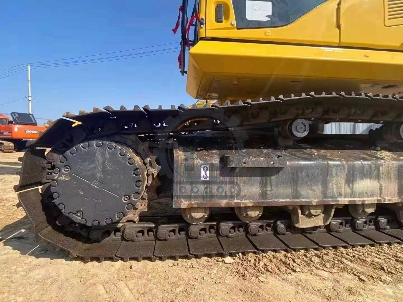Durable Second-hand KOMATSU Excavator PC270 Komatsu Used Digger PC270-7 Crawler Hydraulic Good Quality Pc270 for Hot Sale