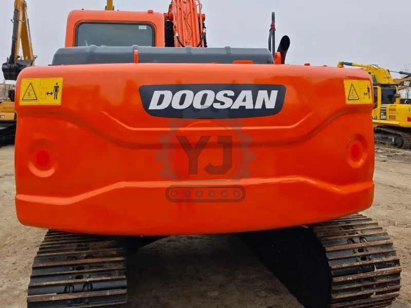 Doosan 15ton DX150 Almost New large crawler excavator made in Korea for sale with fair price