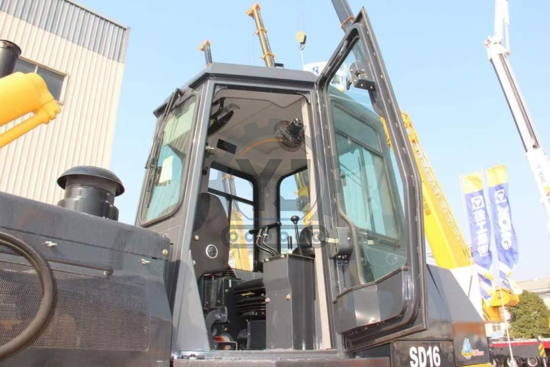 SHANTUI Bulldozer 160 hp Forest Log Type Crawler Dozer SD16 D16 Cheap Price for Sale