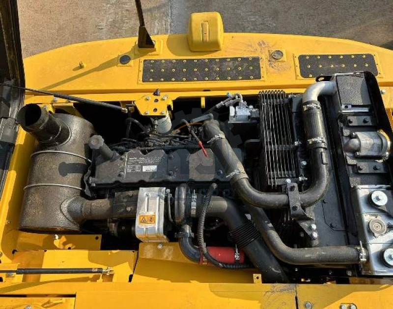 2000KW Engineering Used Komatsu Excavator Equipment PC200-8 19Tonne