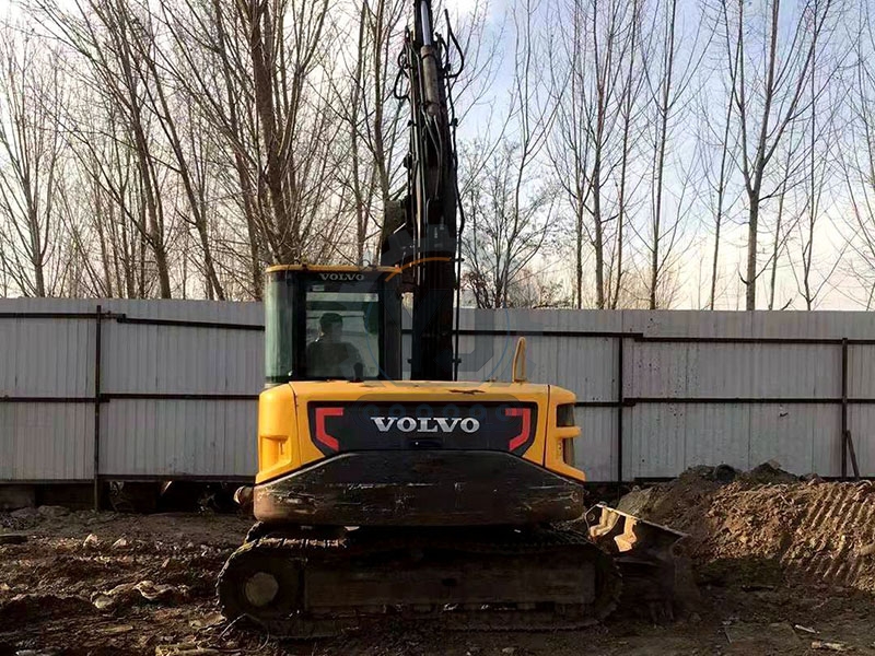 Volvo crawler EC80D used excavator for sale in China