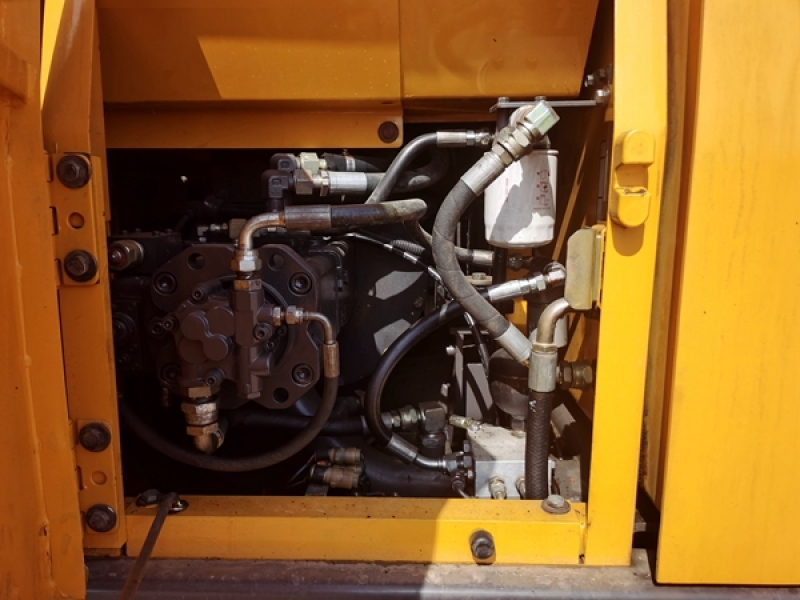 Used EC140DL Volvo Certified Pre Owned Excavator 15870KG For Mining
