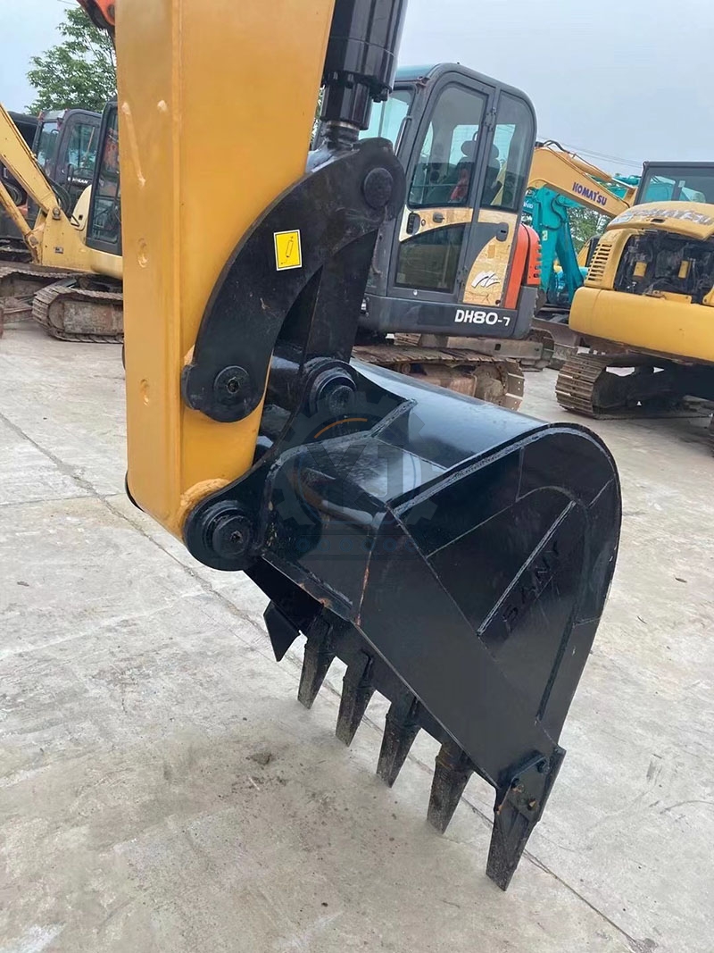 User Friendly Sany SY95C Mini Used Excavator Second Hand Digger 9.5Ton