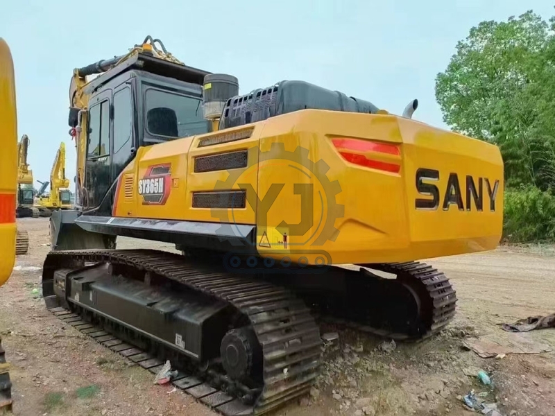 Bucket Rod Digging Force 180kN SANY 365H Used Crawler Excavator Engine Cooled to 50℃ in Desert Test