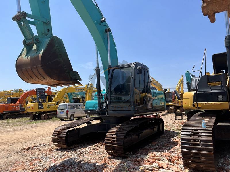 Good condition Used Excavator Kobelco SK200D for sale