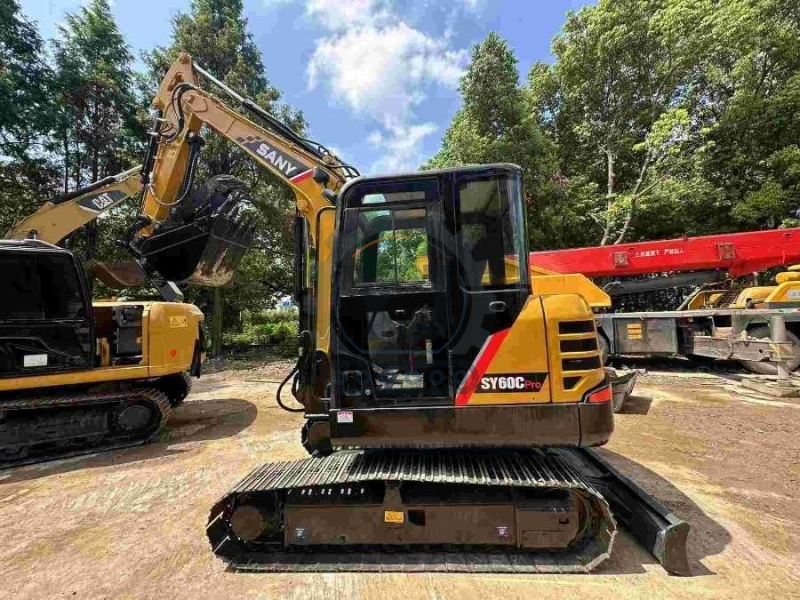 Compact Mini Sany SY60C Used Excavator With Hydraulic Thumb Clamp Quick Connection