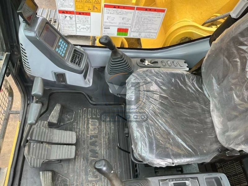 Original 22 Ton Second Hand Secondhand Used komatsu  Pc220-7 Excavator Digger for Sale