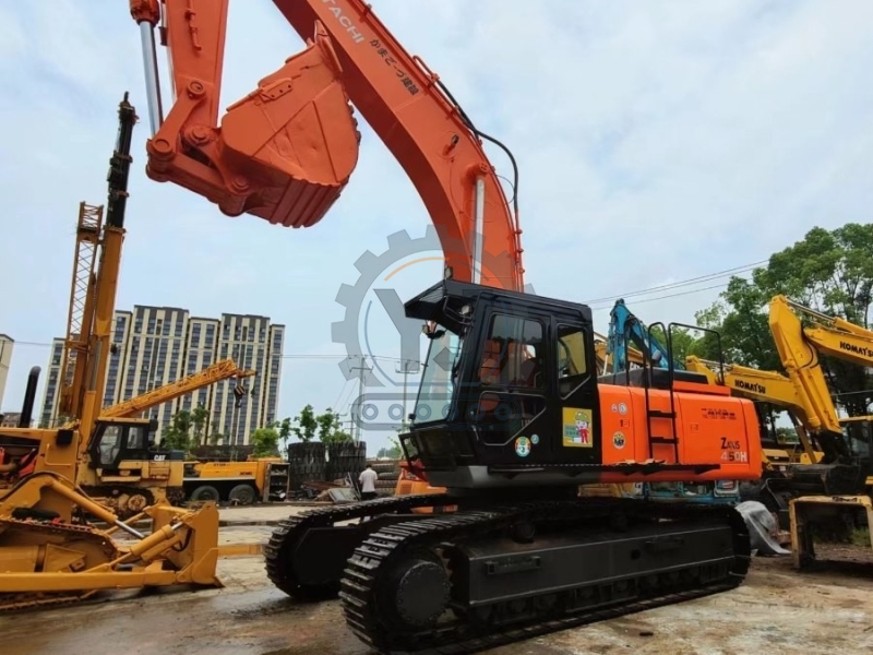 Large Scale Repossessed Hitachi Zx450 Equipment Trader Excavator 45Ton Isuzu Engine