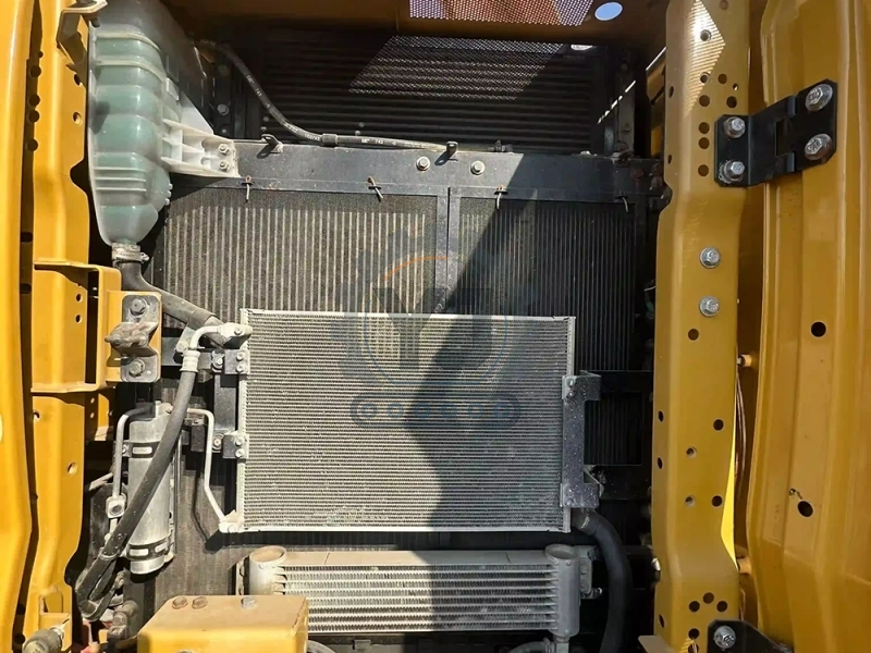 Cheap Price Used Caterpillar CAT323GC Crawler Excavator 23 Ton Perfect condition Second hand Cat Digger