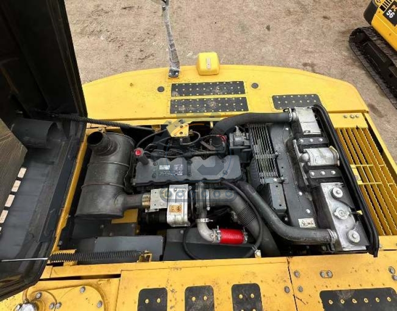 Midi Used Komatsu Excavator PC240-8 Urban Construction Machinery
