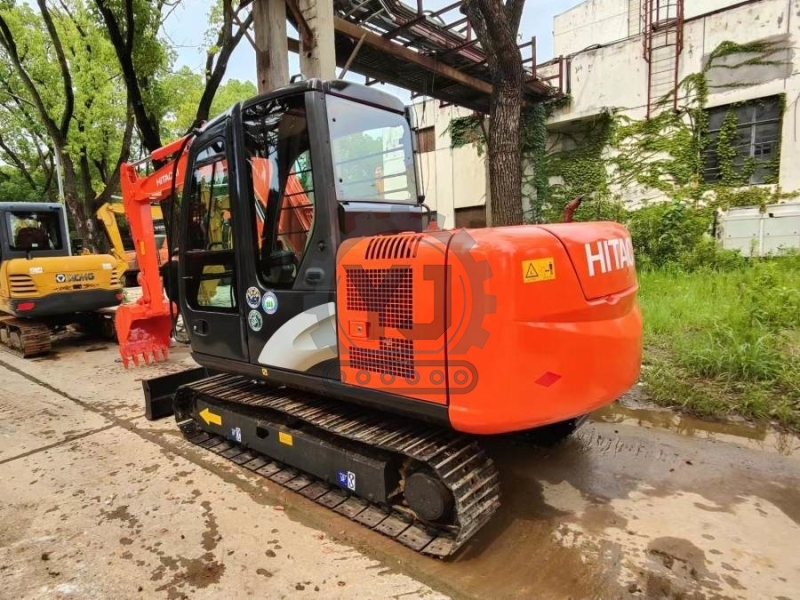 Used Compact Hydraulic Hitachi ZX60 Excavator 5850KG For Mining Construction 60