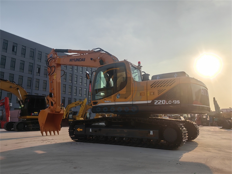 22 ton Korea Hyundai HYUNDAI 220LC-9S Construction Equipment with CE EPA certificate