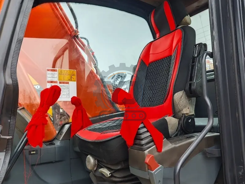 Doosan 15ton DX150 Almost New large crawler excavator made in Korea for sale with fair price