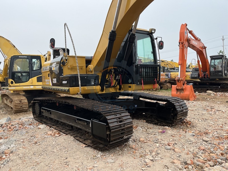 20 Ton Used CAT Excavator 320D Repossessed Earthmoving Equipment