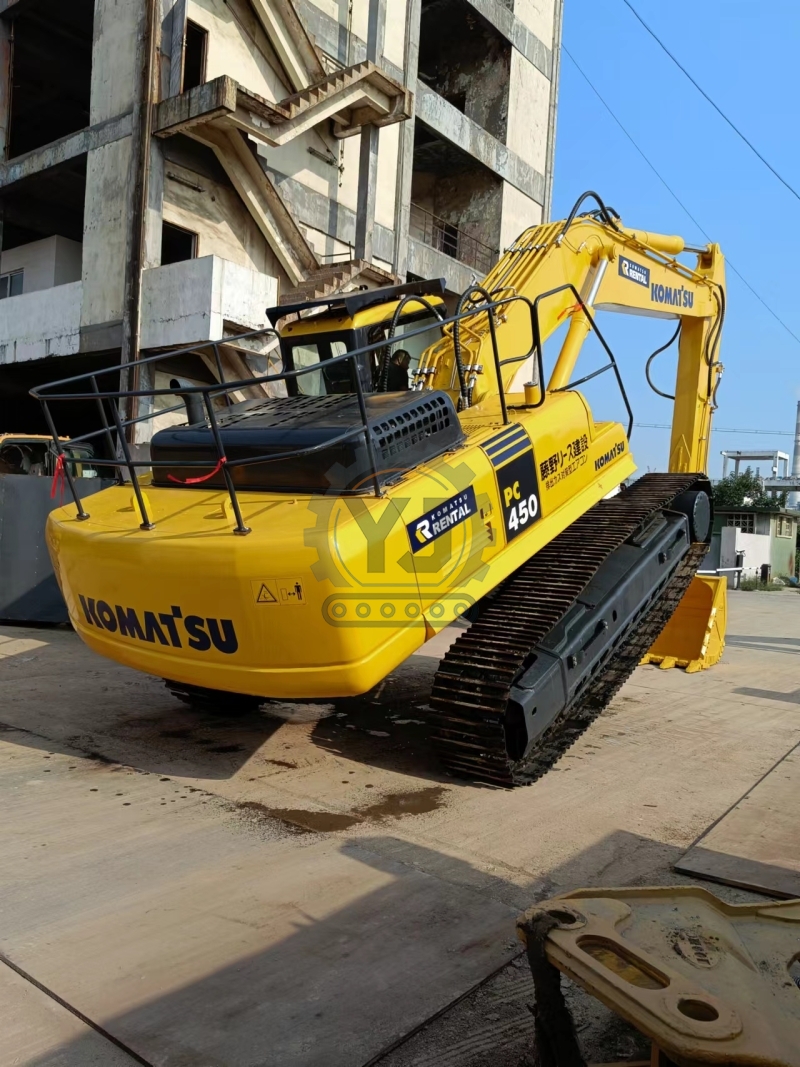 Used Japan Second Hand Komatsu PC450-7 Digger 45 Ton Excavator Machine