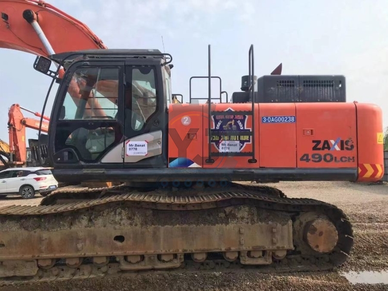 Large Scale ZX490 Used Hitachi Excavator 49T Crawler Digger ISURU Engine