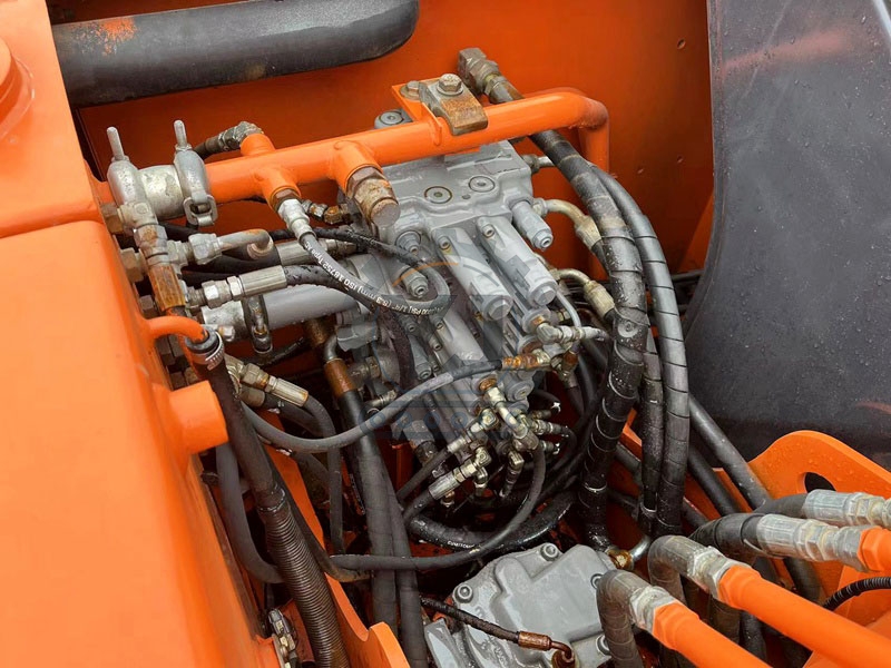 Little Working Hours Used Hitachi Zx70 Excavator Japan Original Used Mini Hitachi Zx70 Excavator