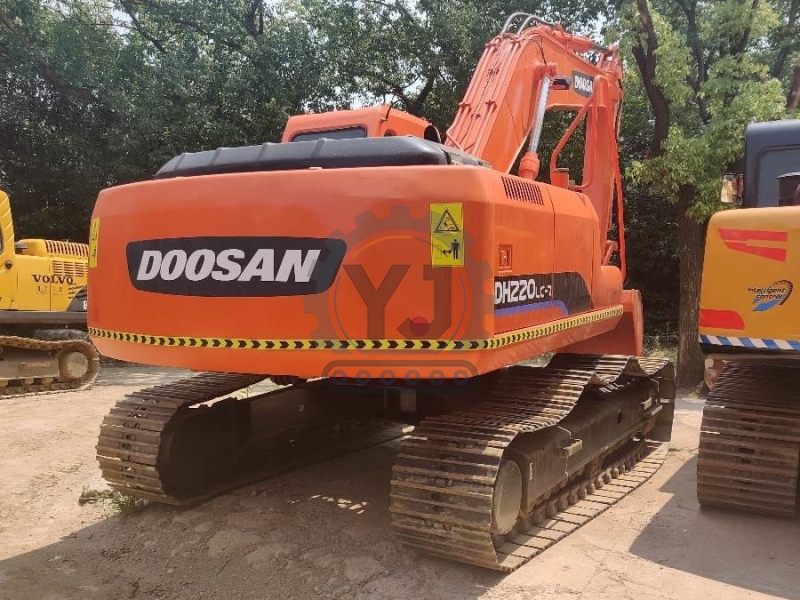 Korea Used Doosan Excavator DH220LC Crawler Machine For Mining