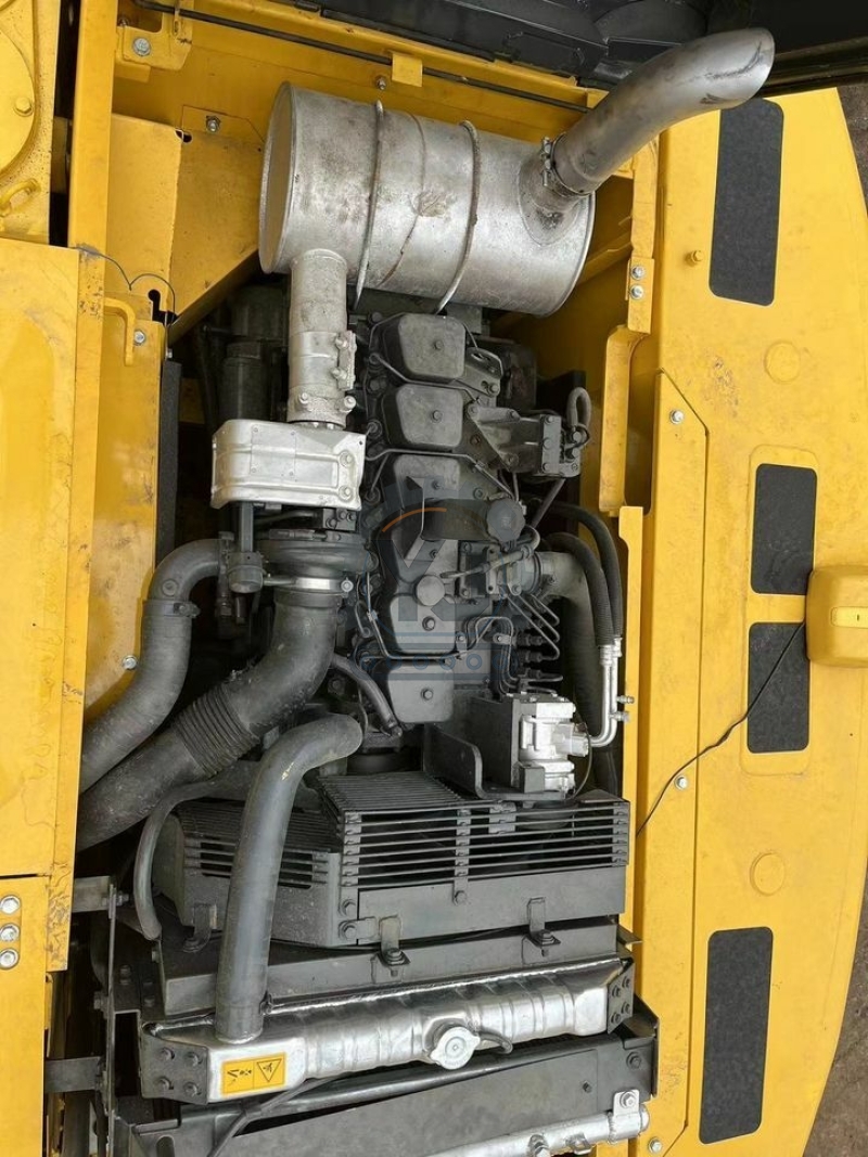 Original 22 Ton Second Hand Secondhand Used komatsu  Pc220-7 Excavator Digger for Sale