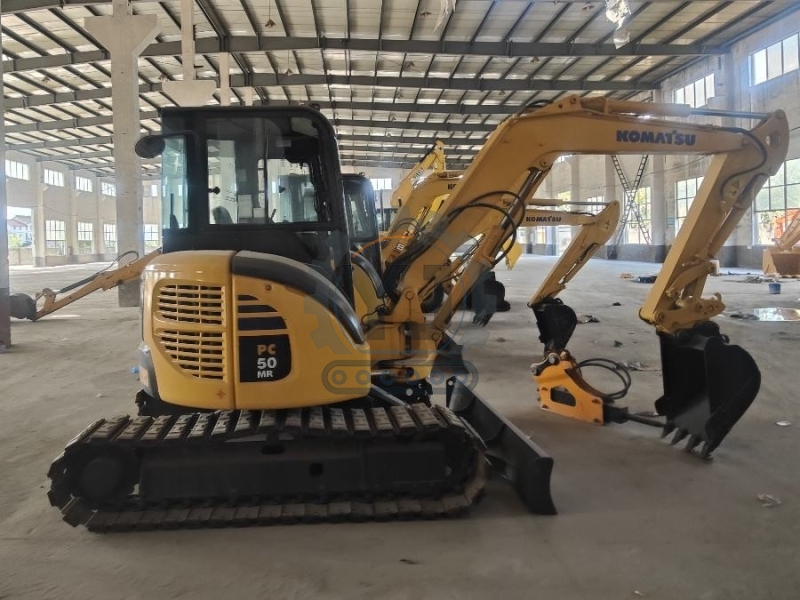 Small PC50 Used Komatsu Excavator Crawler 2400RPM For Agricultural