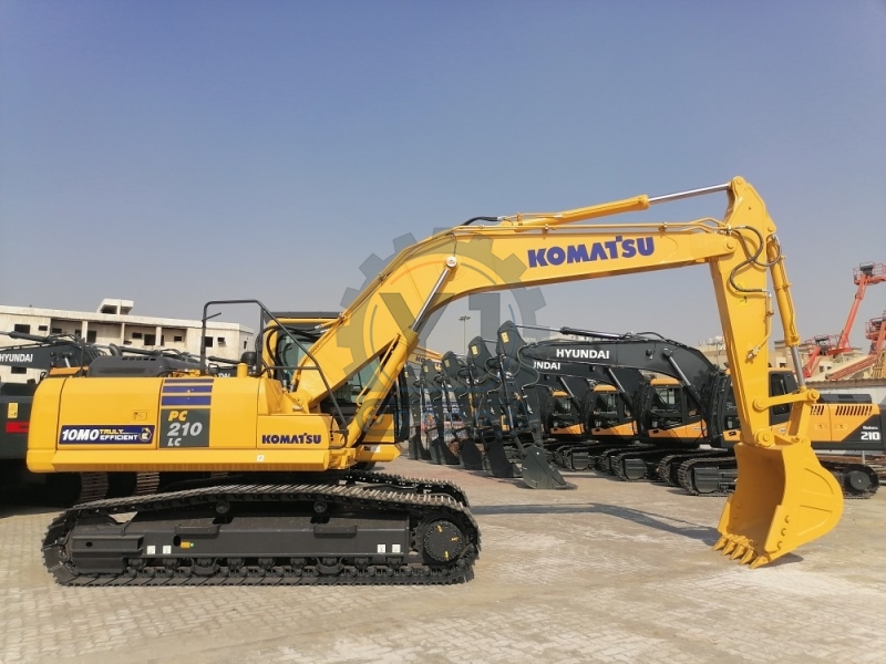 PC210 Price Low Japan Komatsu PC210-10 PC210-10mo Excavator
