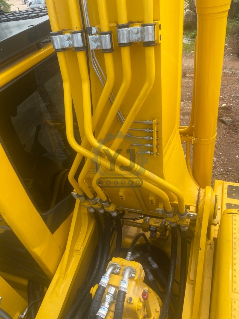 Original Earth Moving Machinery Komatsu PC400-8R Hydraulic Crawler 40T Komatsu PC400-8R Used Constrcuction Machinery