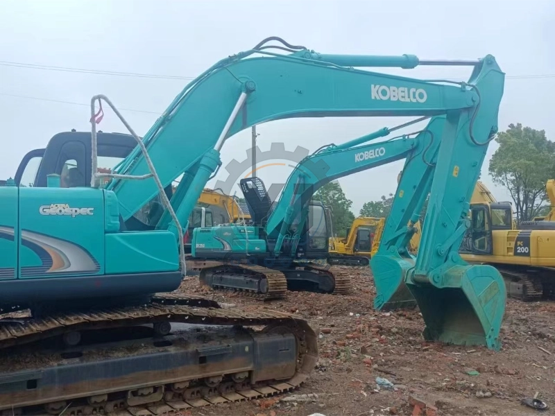 90 new Used Excavator Kobelco SK250 for sale