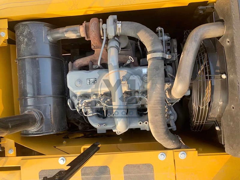 Used Sany SY135C Hydraulic Small Excavator Trackhoe Crawler Digger for cheap sale