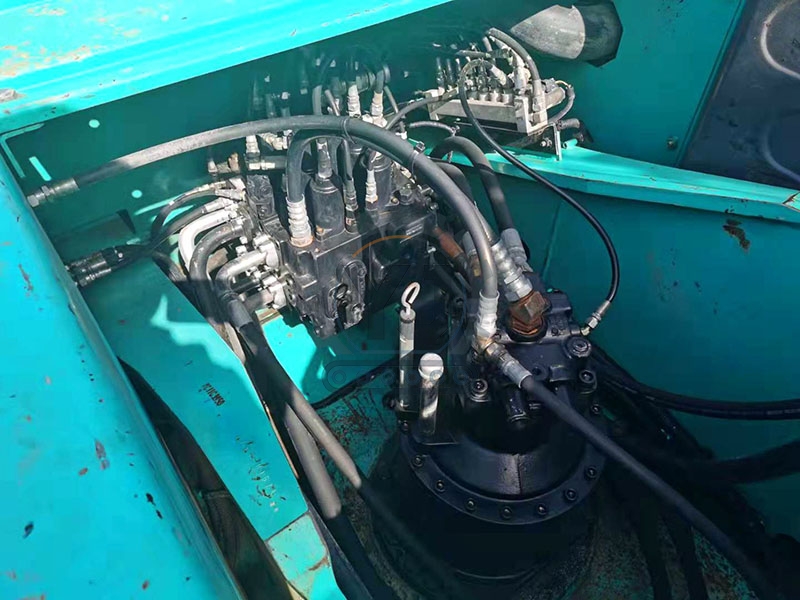 25Ton SK260D Used Kobelco Excavator Earth Moving Equipment