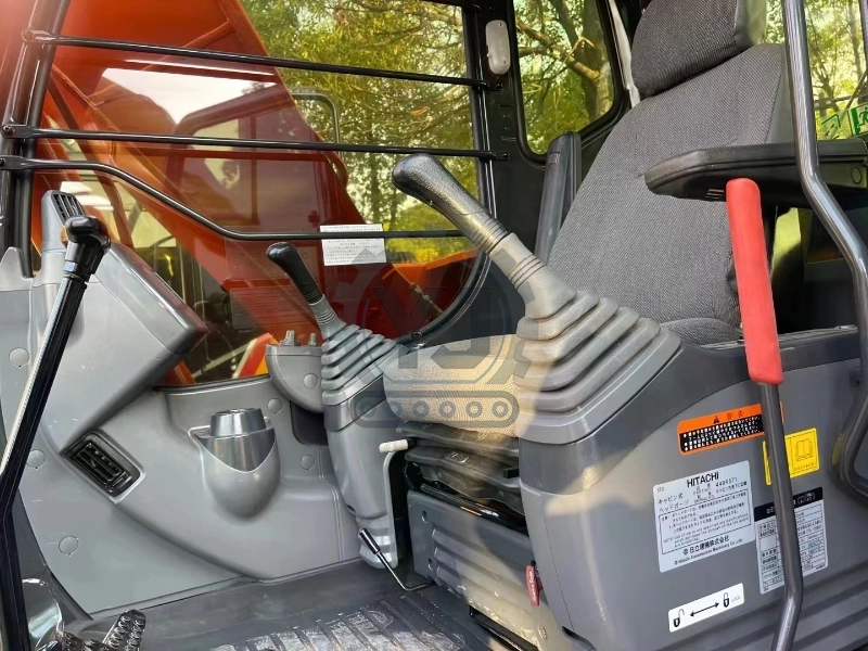 Original Japan Used Hitachi ZX120 Excavator Low Price Used Hitachi Excavator In Good Condition