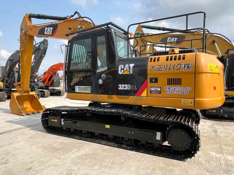 118KW Used Excavator Equipment Caterpillar 323D2 Hydraulic Crawler Excavators