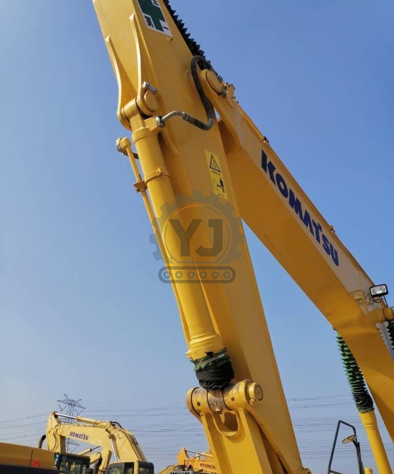 Used Excavators Komatsu PC200-8N1 Original Low Price Crawler Hydraulic Excavator Machinery Japanese Condition Hot Sale