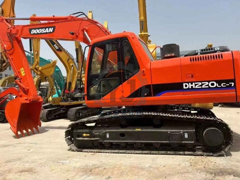 Doosan DH220LC Used Hydraulic Excavator Equipment Second Hand Diggers