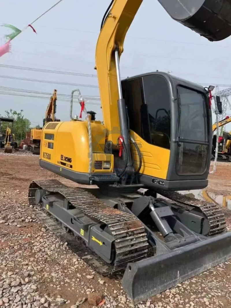 Used Mini XCMG 75D EXCAVATOR