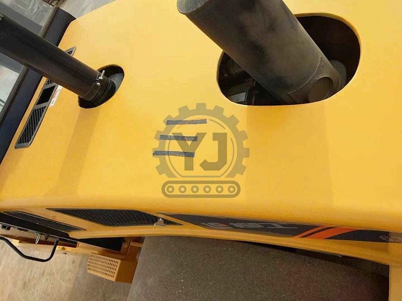 Chinese Brand Liugong CLG6327 27T Vibration Roller Used Condition Liugong 6327 Road Roller