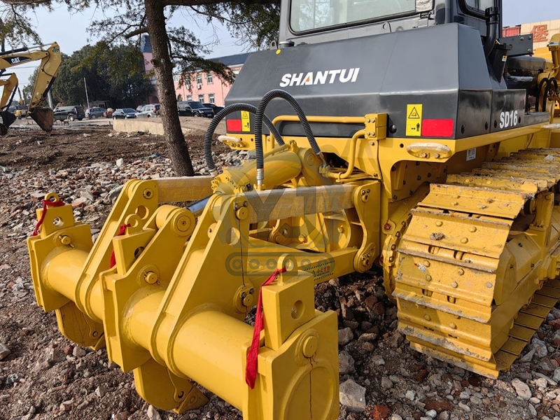 Used Shantui SD16 Bulldozer Heavy-Duty Construction Equipment
