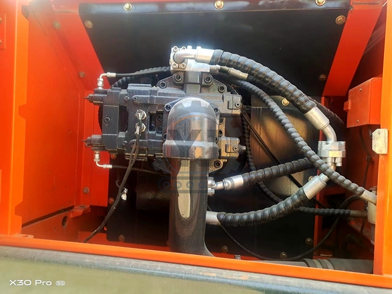 1750KW DX340LC Old Used Doosan Excavator Backhoe Crawler For Digging