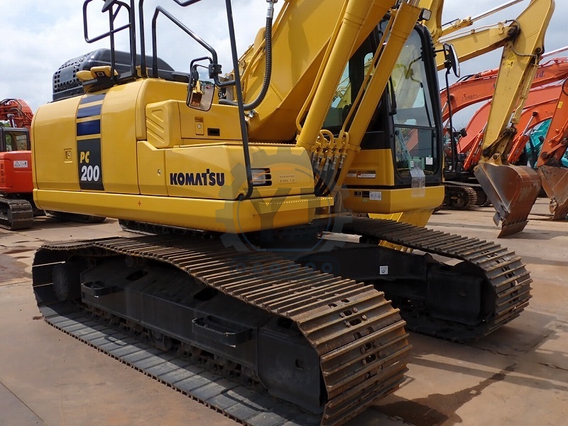 Used Komatsu PC200-11 Excavators  Original Low Price Crawler Hydraulic Excavator Machinery Japanese Condition Hot Sale