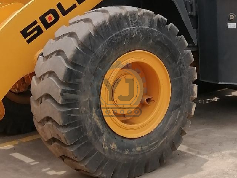 5000KG Second Hand Engineering Machinery Mini Used Compact Wheel Loader SDLG LG953L