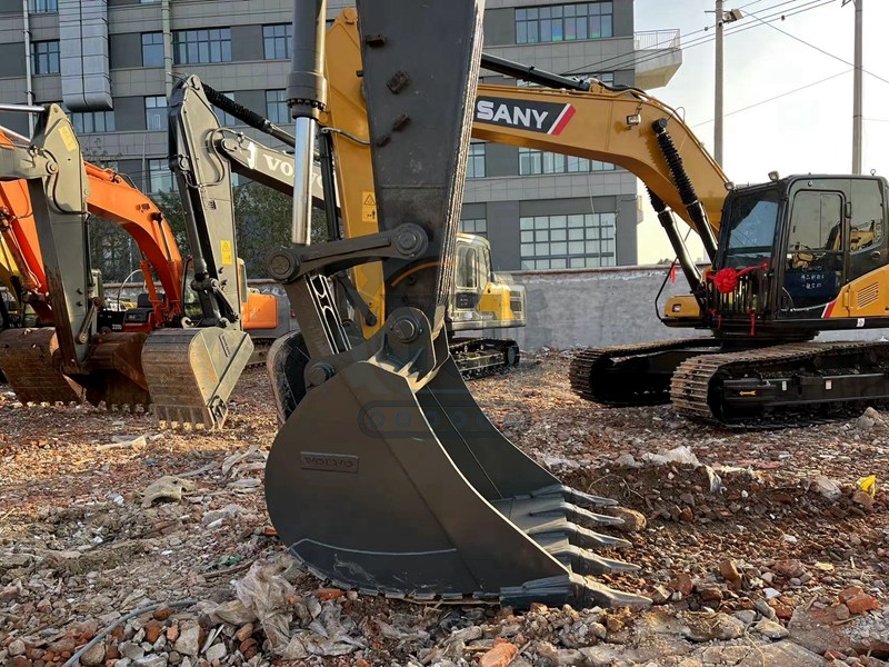 2022 Used Excavator VOLVO EC480DL cheap price good quality original machine in stock for sale