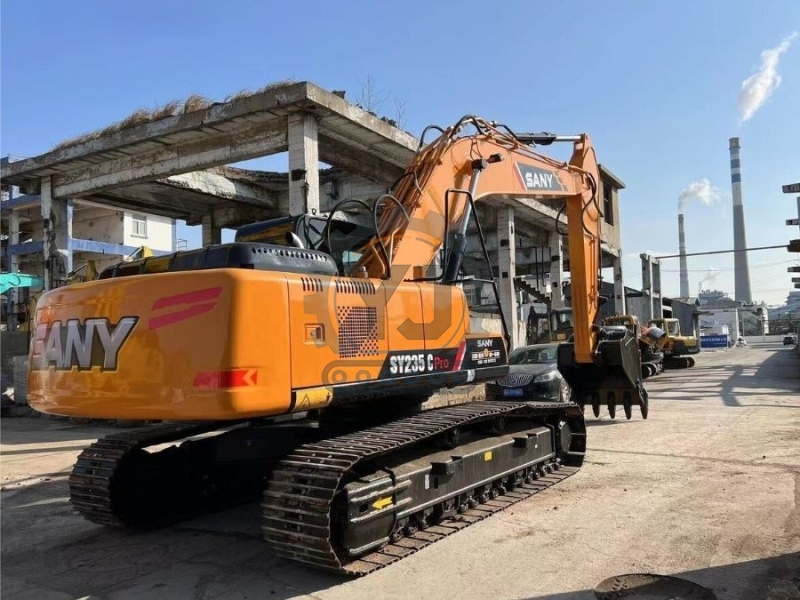 23.5ton Sany SY235C Used Crawler Excavator Equipment Medium Sized SY235CPro
