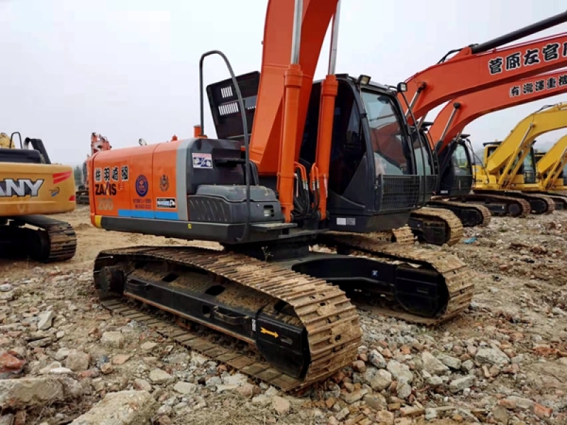 Japan Original Used Hitachi zx200 Excavator Second Hand Machinery