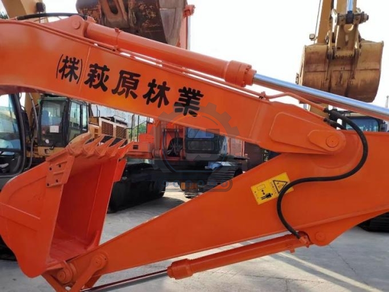 Hitachi Zx200 2nd Hand Excavator 20 Ton Repossessed Construction Digger Machine