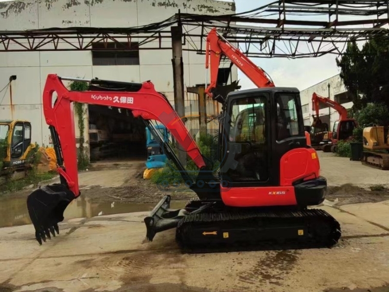 EPA Engine Old Kubota Mini Excavator Second Hand Kx165 5.5 Ton
